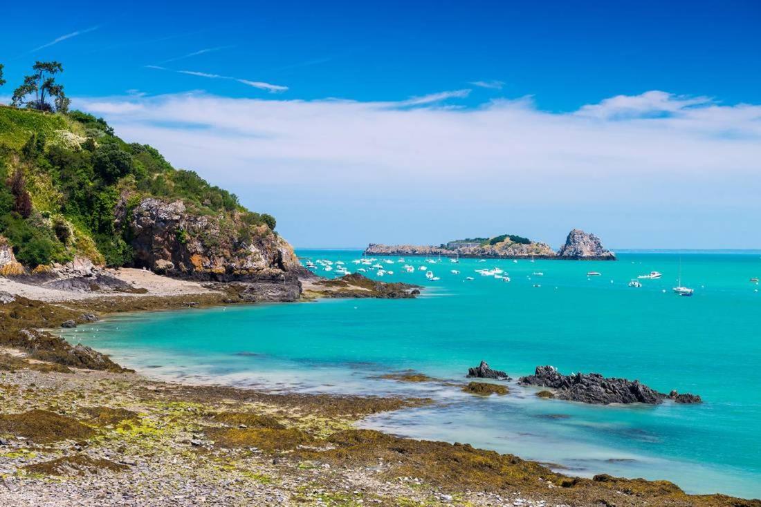 Cote Jardin - Cancale - Gite Standing - Proche Centre Et Port エクステリア 写真